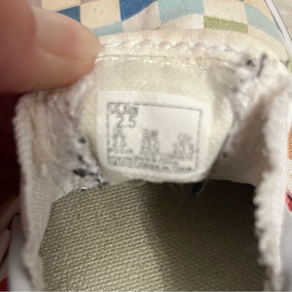 Vans Kids Little Girls Slip Ons - Picture 7 of 11